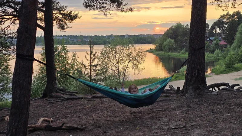 Место для стоянки у пляжа Песчанка на реке Вуокса, Приозерск